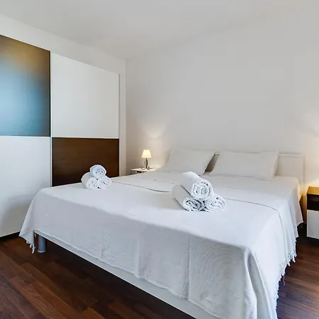 Eni Apartment Preko